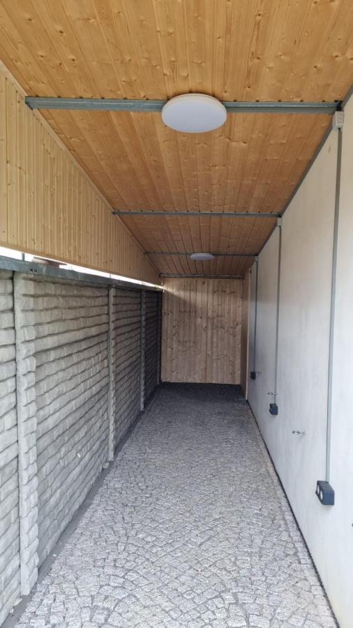 La Bobul Apartments Drnholec 外观 照片